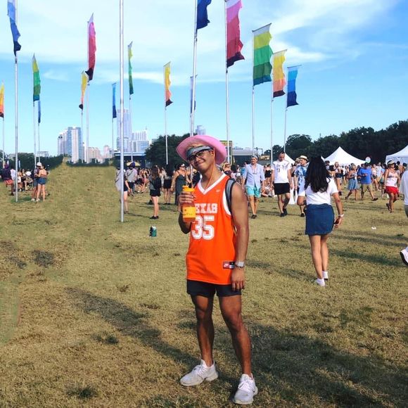 Meet your Posher, Renz - Picture 1 of 1